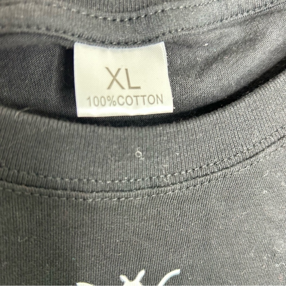 Statement Tshirt - Picture 4 of 5